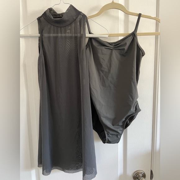 Balera Two Piece Sheer Dance Costume in Green/Grey Size LC - Picture 1 of 13